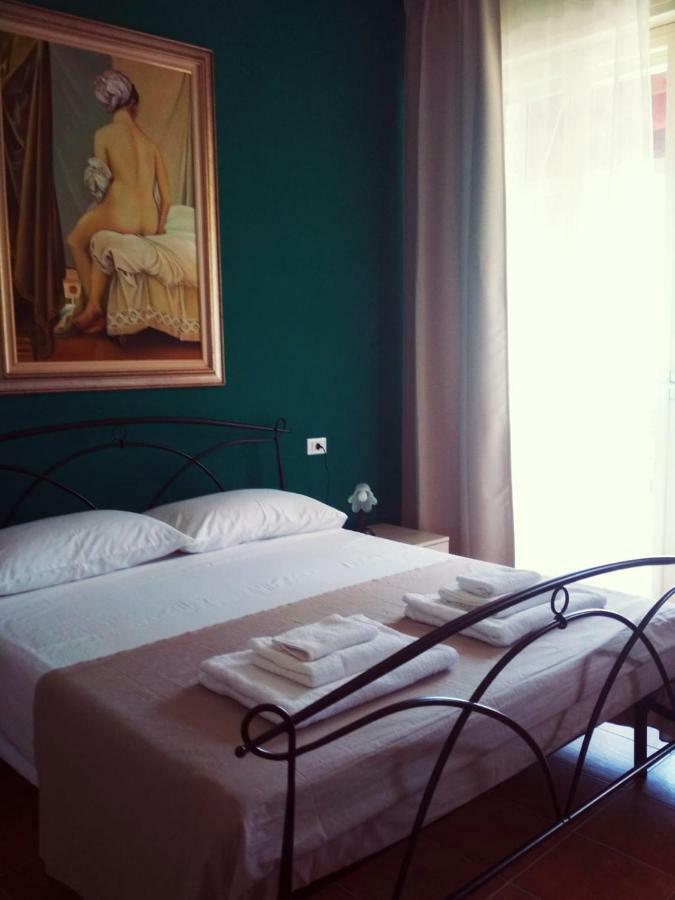 פררה B&B Le Muse מראה חיצוני תמונה
